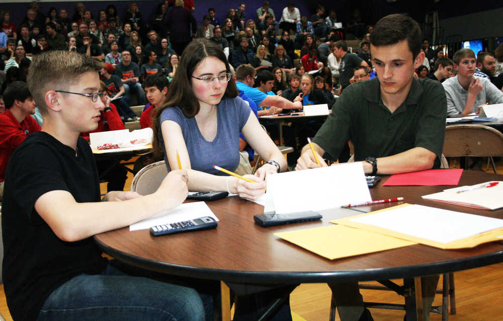 Terre Haute South High School has three teams advancing to state Academic  Super Bowl, Local News